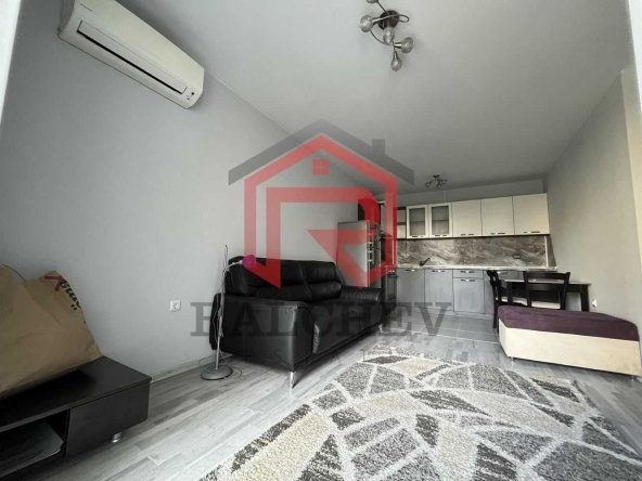 Дава се под наем Двустаен апартамент в Варна, Победа - 60 кв.м за 433.5 € - Снимка #1