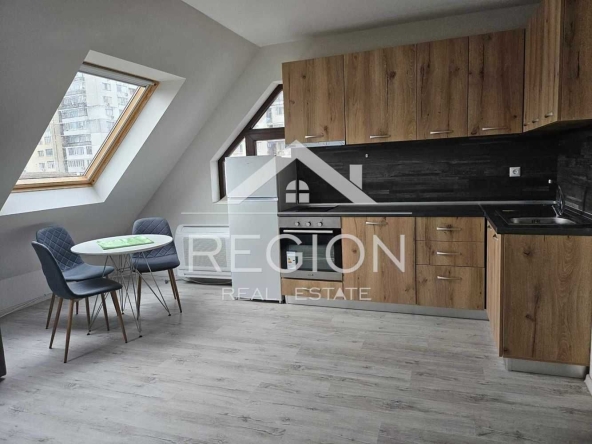 Дава се под наем Двустаен апартамент в Варна, Колхозен пазар - 57 кв.м за 382.5 € - Снимка #1