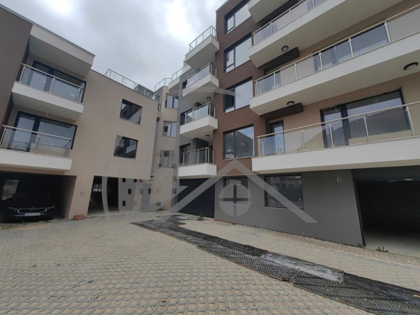 Тристаен апартамент в Варна, Виница - 96 кв.м за 731 €/кв.м - Снимка #1