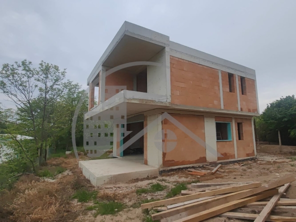 Къща в Варна, м-т Боровец - юг - 169 кв.м за 719 €/кв.м - Снимка #1