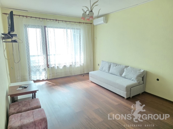 Дава се под наем Тристаен апартамент в Варна, Левски - 73 кв.м за 448.8 € - Снимка #1
