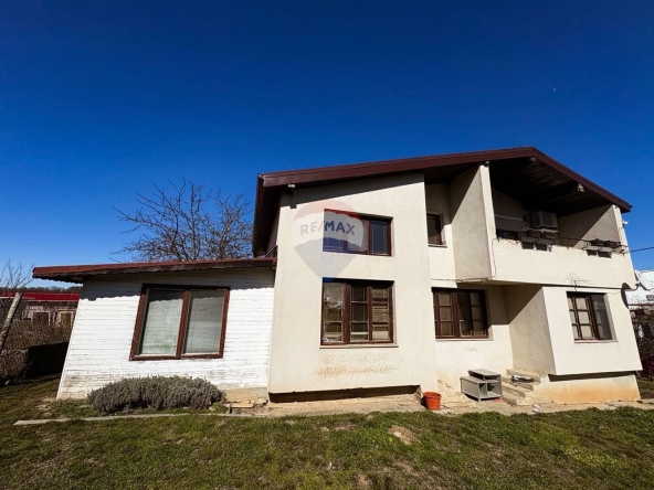 Къща в с. Яребична, Област Варна - 200 кв.м за 714 €/кв.м - Снимка #1
