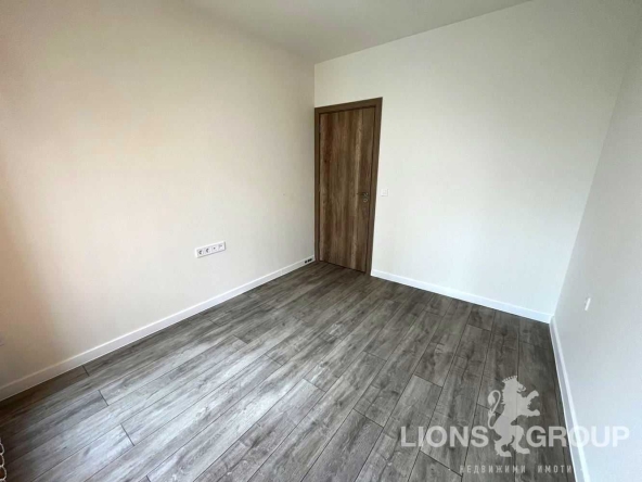 Тристаен апартамент в Варна, Бриз - 85 кв.м за 1500 €/кв.м - Снимка #1
