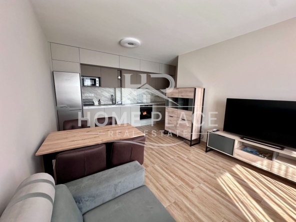 Дава се под наем Тристаен апартамент в Варна, Възраждане 1 - 85 кв.м за 747.66 € - Снимка #1