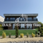 Къща в Бургас, Сарафово - 317 кв.м за 2413 €/кв.м - Снимка #1