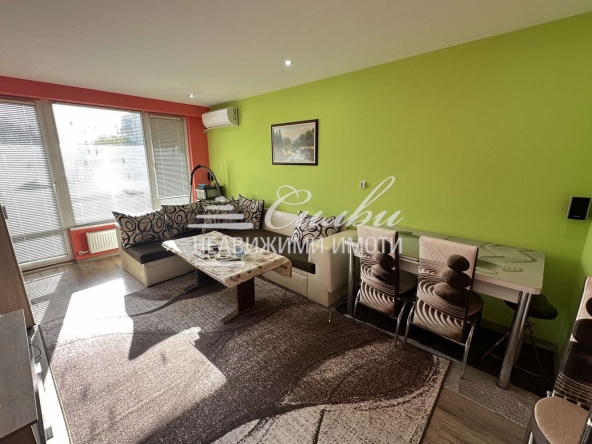 Двустаен апартамент в Шумен, Тракия - 64 кв.м за 713 €/кв.м - Снимка #1