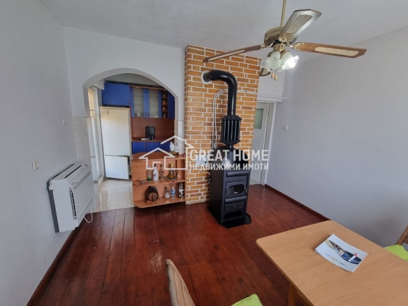 Етаж от къща в Търговище, Център - 96 кв.м за 611 €/кв.м - Снимка #1