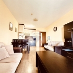 Дава се под наем Тристаен апартамент в Балчик - 93 кв.м за 598.23 € - Снимка #1