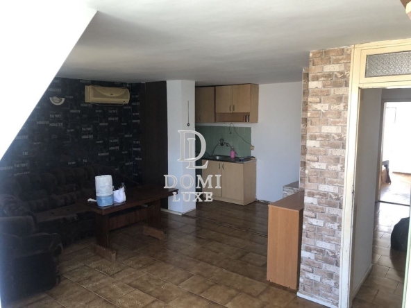 Тристаен апартамент в Варна, Централна поща - 60 кв.м за 1063 €/кв.м - Снимка #1