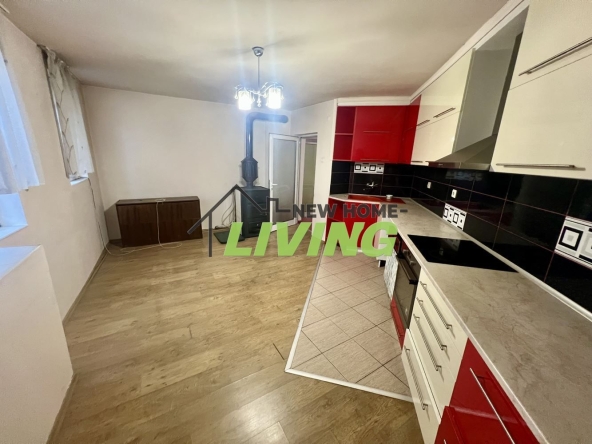 Многостаен апартамент в Асеновград - 134 кв.м за 438 €/кв.м - Снимка #1