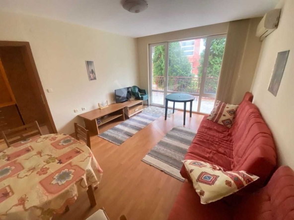 Двустаен апартамент в к.к. Елените - 60 кв.м за 1050 €/кв.м - Снимка #1