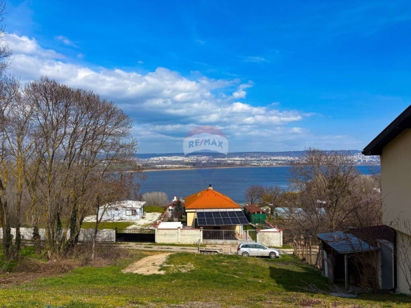 Парцел в с. Звездица, Област Варна - 529 кв.м за 50 €/кв.м - Снимка #1