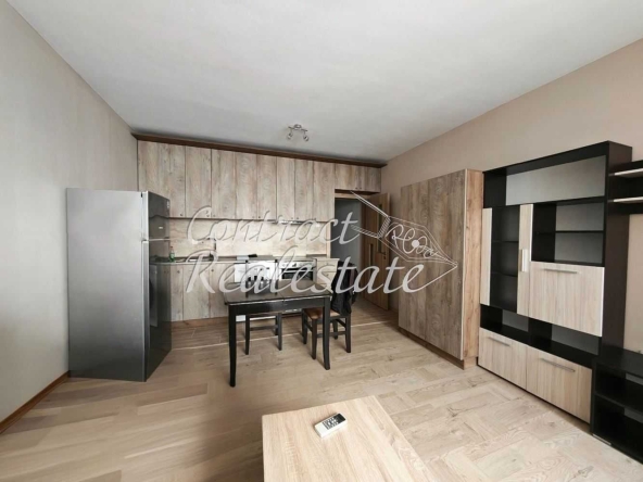 Дава се под наем Едностаен апартамент в Варна, Кайсиева градина - 34 кв.м за 348.84 € - Снимка #1