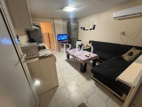 Двустаен апартамент в Пловдив, Тракия - 46 кв.м за 765 €/кв.м - Снимка #1