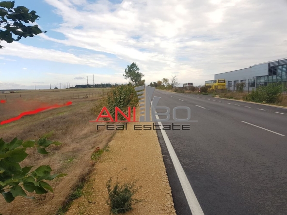 Парцел в с. Кичево, Област Варна - 5402 кв.м за 16 €/кв.м - Снимка #1