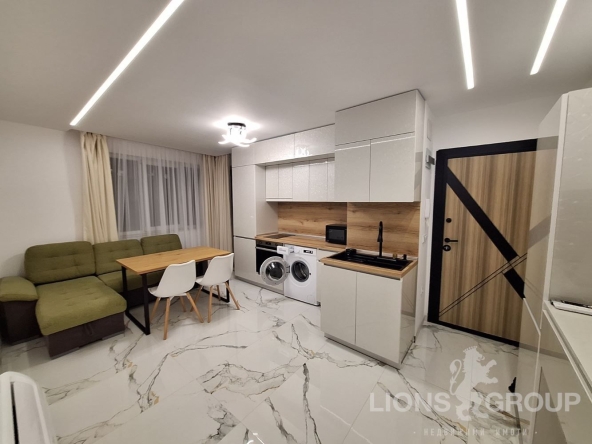 Дава се под наем Двустаен апартамент в Варна, Победа - 52 кв.м за 510.51 € - Снимка #1