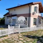 Дава се под наем Къща в с. Доброглед, Област Варна - 172 кв.м за 1196.97 € - Снимка #1