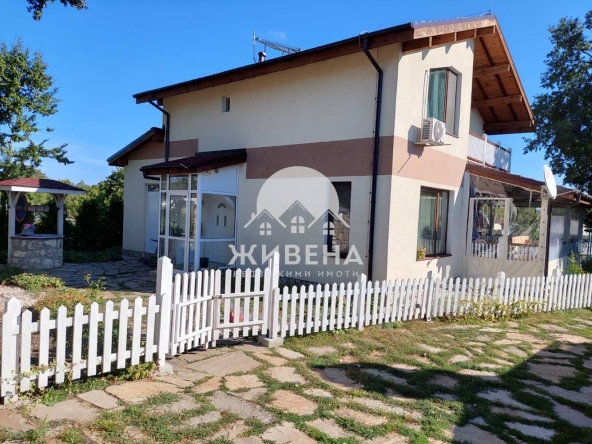 Дава се под наем Къща в с. Доброглед, Област Варна - 172 кв.м за 1196.97 € - Снимка #1