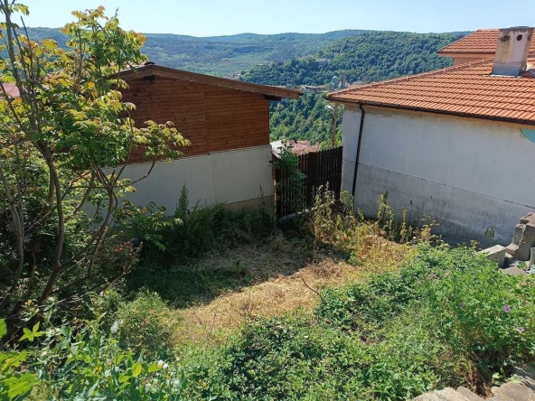 Парцел в Велико Търново, Варуша - 78 кв.м за 105 €/кв.м - Снимка #1