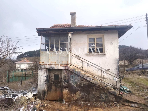 Къща в с. Бабица, Област Перник - 84 кв.м за 170 €/кв.м - Снимка #1