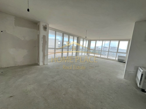 Многостаен апартамент в Варна, Левски - 200 кв.м за 967 €/кв.м - Снимка #1
