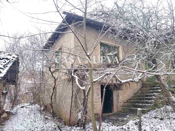 Къща в с. Горни Романци, Област Перник - 60 кв.м за 238 €/кв.м - Снимка #1
