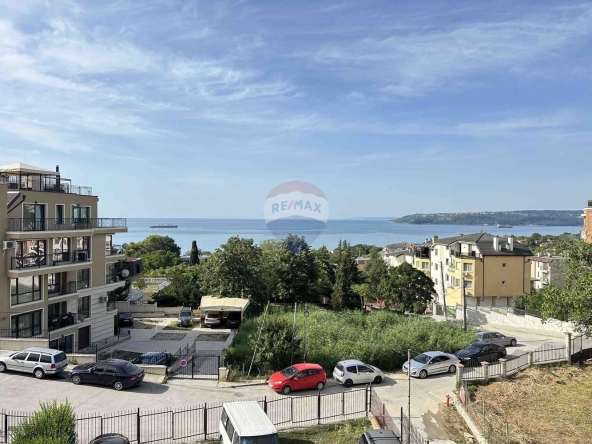 Дава се под наем Едностаен апартамент в Варна, Бриз - 40 кв.м за 328.95 € - Снимка #1