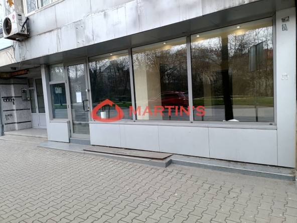 Дава се под наем Магазин в София, Център - 77 кв.м за 2194.02 € - Снимка #1