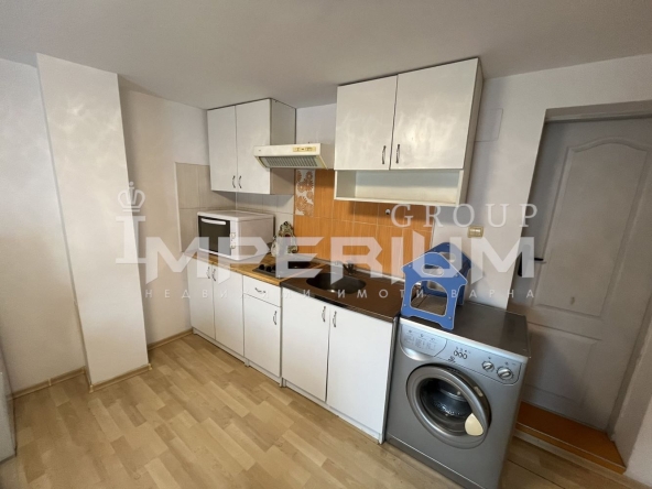 Дава се под наем Двустаен апартамент в Варна, Център - 55 кв.м за 408.51 € - Снимка #1