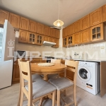 Дава се под наем Двустаен апартамент в Варна, Цветен квартал - 62 кв.м за 398.82 € - Снимка #1