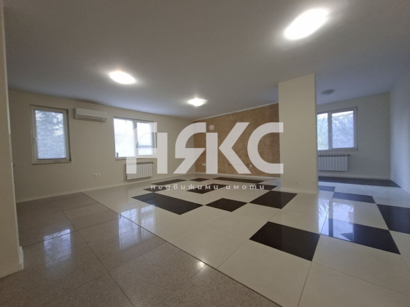 Дава се под наем Офис в София, Витоша - 120 кв.м за 797.64 € - Снимка #1