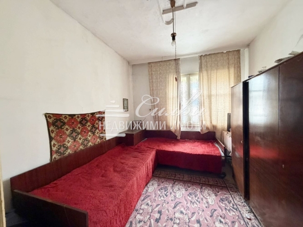 Къща в Нови пазар - 130 кв.м за 283 €/кв.м - Снимка #1