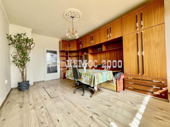 Тристаен апартамент в Варна, Владислав Варненчик - 94 кв.м за 830 €/кв.м - Снимка #1