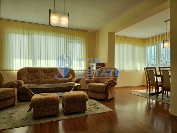 Многостаен апартамент в Велико Търново, Център - 90 кв.м за 1269 €/кв.м - Снимка #1
