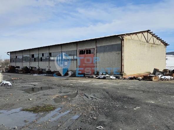 Промишлена сграда в Велико Търново, Промишлена зона - Запад - 1076 кв.м за 123 €/кв.м - Снимка #1