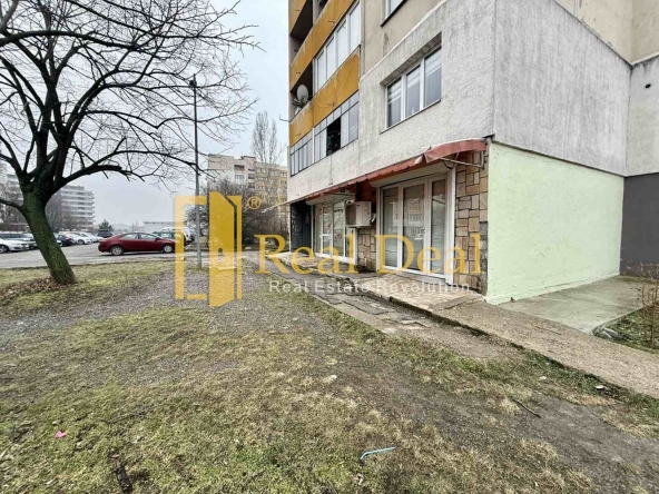 Дава се под наем Магазин в София, Обеля 1 - 65 кв.м за 478.38 € - Снимка #1