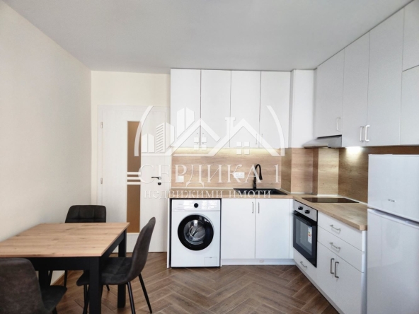 Дава се под наем Едностаен апартамент в София, Люлин 10 - 45 кв.м за 448.8 € - Снимка #1