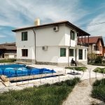 Къща в с. Близнаци, Област Варна - 166 кв.м за 1325 €/кв.м - Снимка #1