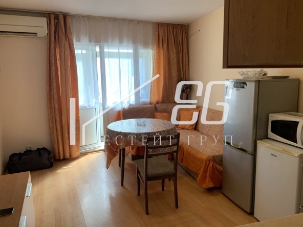 Двустаен апартамент в Варна, Колхозен пазар - 38 кв.м за 1141 €/кв.м - Снимка #1