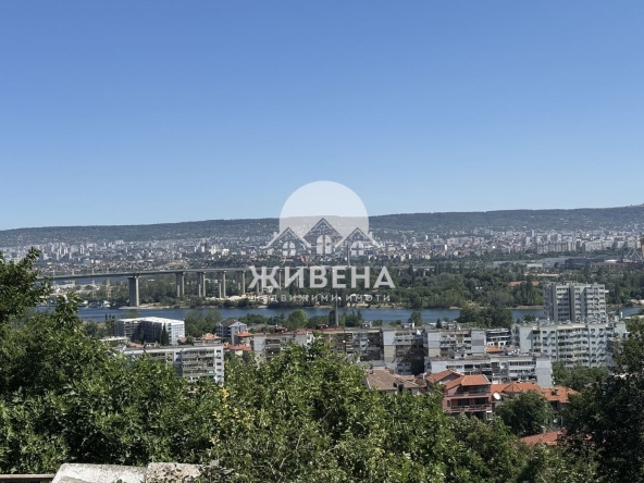 Четиристаен апартамент в Варна, Аспарухово - 227 кв.м за 519 €/кв.м - Снимка #1