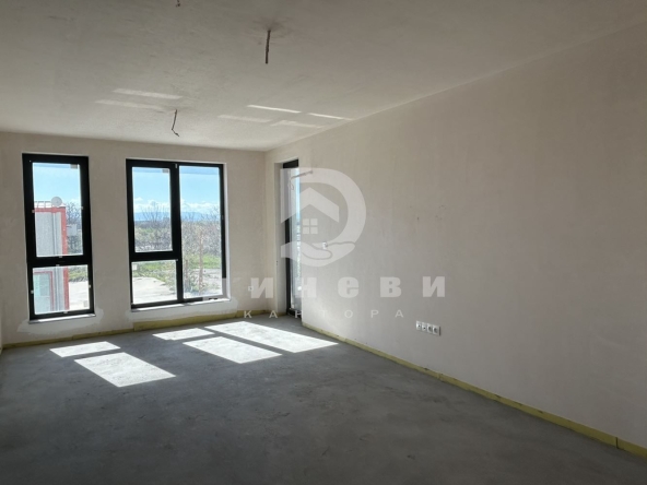 Двустаен апартамент в Пловдив, Шекер махала - 74 кв.м за 769 €/кв.м - Снимка #1