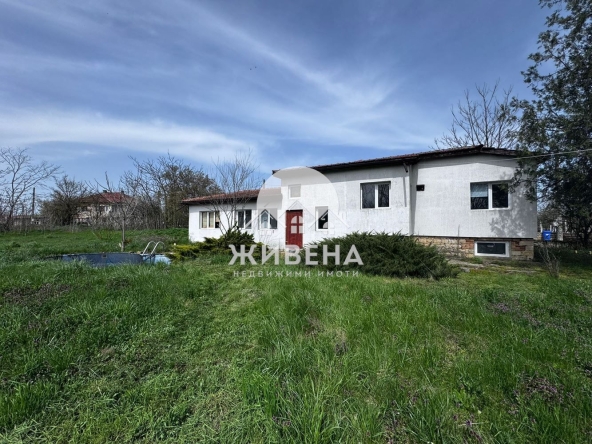 Къща в с. Ветрино, Област Варна - 215 кв.м за 356 €/кв.м - Снимка #1
