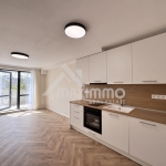 Тристаен апартамент в Варна, Възраждане 2 - 85 кв.м за 960 €/кв.м - Снимка #1