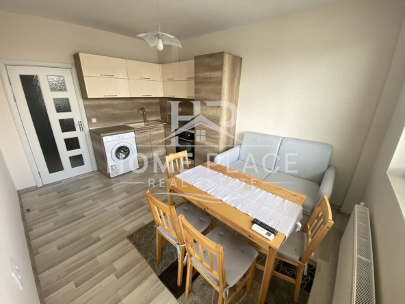 Дава се под наем Двустаен апартамент в Варна, Трошево - 50 кв.м за 428.91 € - Снимка #1