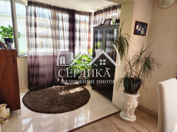 Тристаен апартамент в София, Зона Б-18 - 101 кв.м за 2436 €/кв.м - Снимка #1
