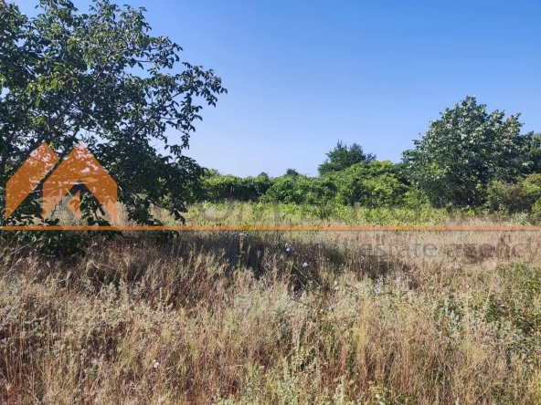 Парцел в Аксаково - 1230 кв.м за 17 €/кв.м - Снимка #1