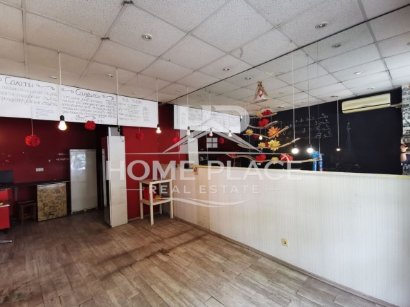 Дава се под наем Магазин в Варна, Център - 30 кв.м за 298.86 € - Снимка #1