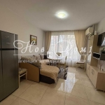 Дава се под наем Двустаен апартамент в Варна, Лятно кино Тракия - 55 кв.м за 498.27 € - Снимка #1