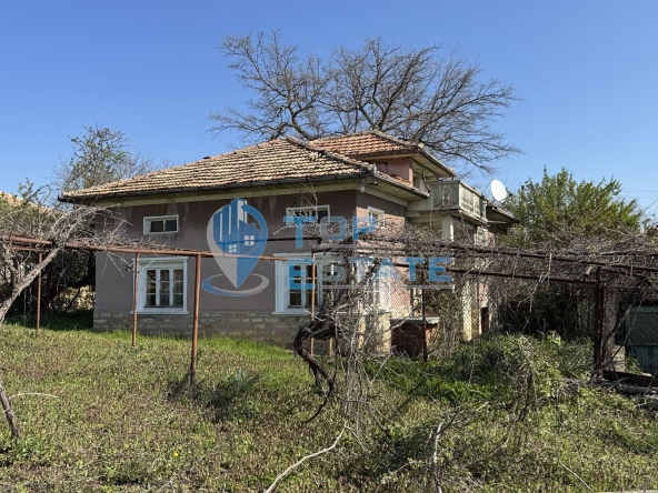 Къща в с. Нова Върбовка, Област Велико Търново - 90 кв.м за 65 €/кв.м - Снимка #1