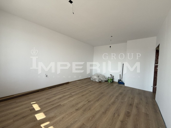 Двустаен апартамент в Варна, Автогара - 42 кв.м за 1456 €/кв.м - Снимка #1